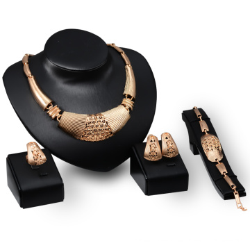 Chapado en oro mujeres gargantilla joyería establece moda (C-XSST0010)